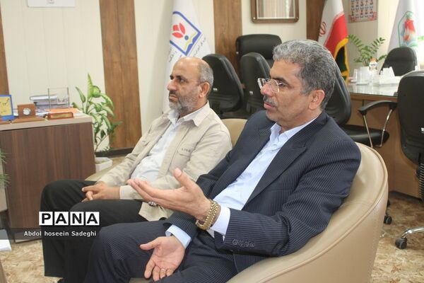 جلسه هم‌اندیشی مسئولان بسیج فرهنگیان با معاونت پرورشی و فرهنگی اداره‌کل آموزش و پرورش استان بوشهر