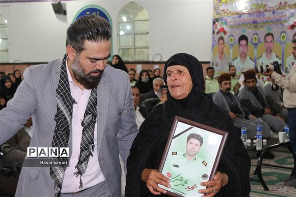 مراسم وداع با پیکر پاک شهید مدافع امنیت سرگرد محمد قنبری در ستاد فراجا استان خوزستان
