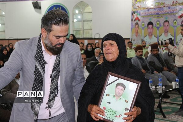 مراسم وداع با پیکر پاک شهید مدافع امنیت سرگرد محمد قنبری در ستاد فراجا استان خوزستان