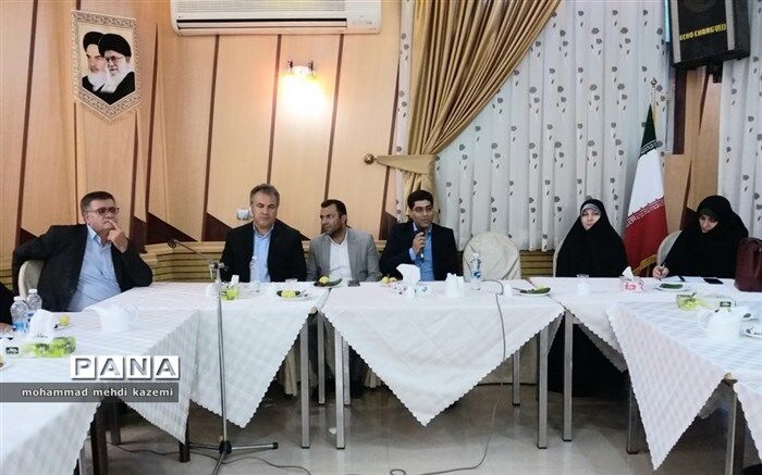 ارتباط با نهادهای دولتی و غیردولتی از مهم‌ترین برنامه‌های آموزش و پرورش استثنایی شهر تهران است