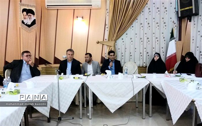 ارتباط با نهادهای دولتی و غیردولتی از مهم‌ترین برنامه‌های آموزش و پرورش استثنایی شهر تهران است
