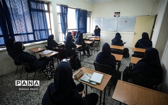 بیابان‌زدایی در بوستان تعلیم و تربیت