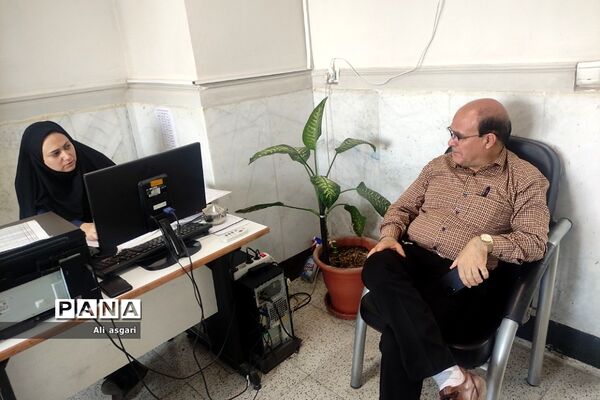 بازدید کارشناسان معاونت برنامه‌ریزی و مدیریت مدارس سازمان پرورش استعدادهای درخشان از دبیرستان دارالفنون شهریار