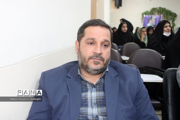 کارگاه توان افزایی آموزش دهندگان سوادآموزی استان بوشهر