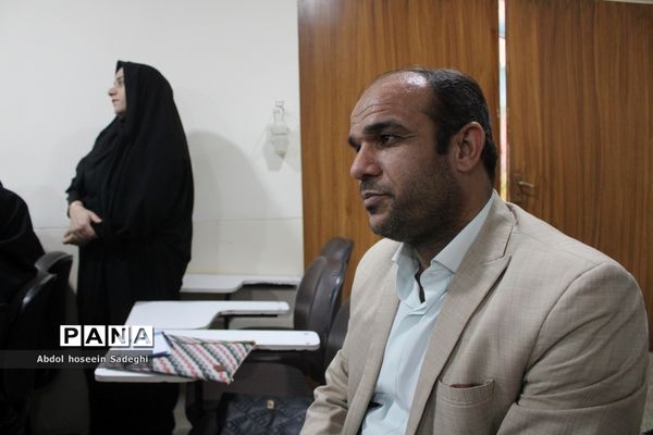 کارگاه توان افزایی آموزش دهندگان سوادآموزی استان بوشهر