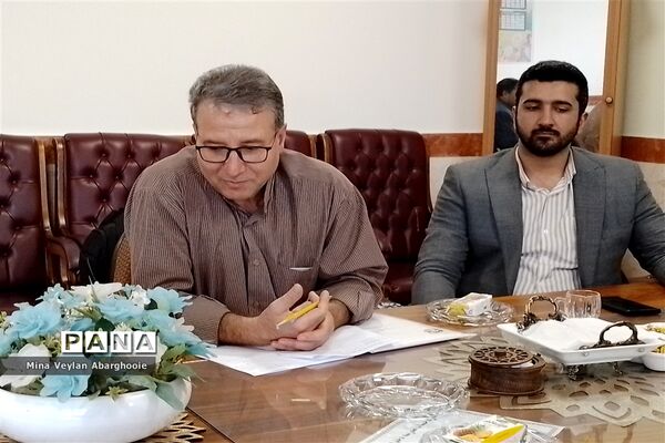 بازدید رئیس اداره پیشگیری در محیط کار ستاد مبارزه با موادمخدر از اولین اتاق نجات دانش‌آموزی کشور
