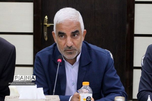 جلسه کارگروه ساماندهی لباس فرم دانش‌آموزان استان بوشهر