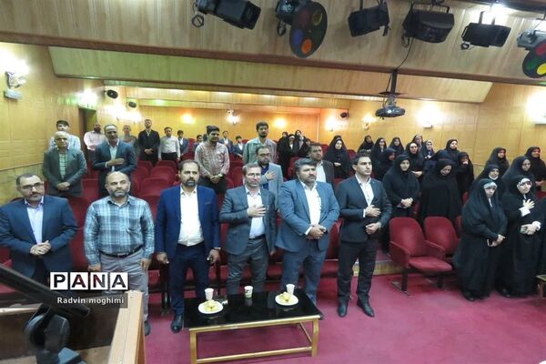 جلسه توجیهی اوقات فراغت مدیران مدارس منطقه ۸
