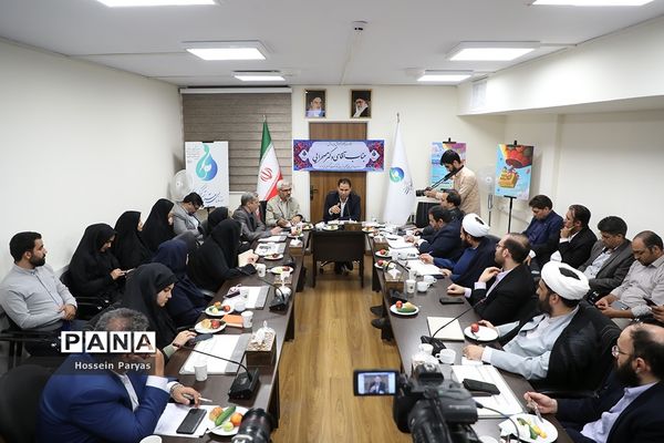 نشست صمیمی وزیر آموزش و پرورش با مدیران سازمان ملی تعلیم و تربیت کودک