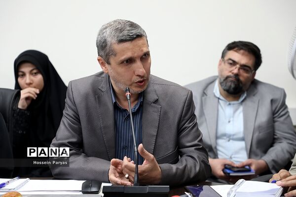 نشست صمیمی وزیر آموزش و پرورش با مدیران سازمان ملی تعلیم و تربیت کودک