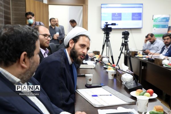 نشست صمیمی وزیر آموزش و پرورش با مدیران سازمان ملی تعلیم و تربیت کودک