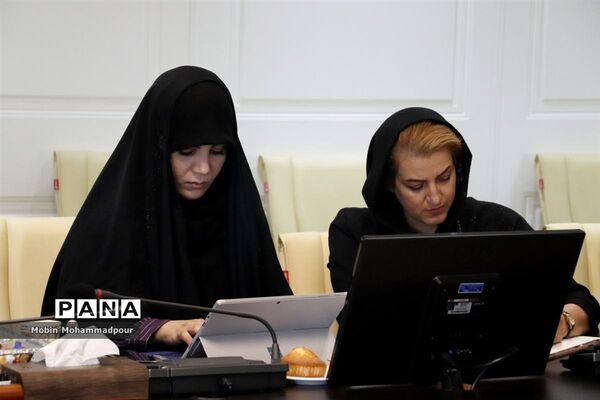 نشست خبری معاون غذا و دارو دانشگاه علوم پزشکی تبریز