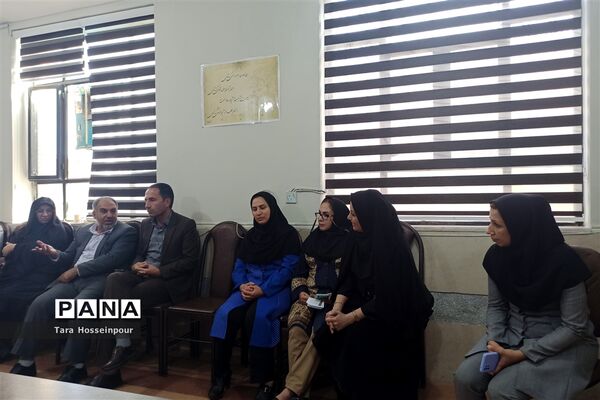 بازدید معلمان جوان ناحیه ۳ از پژوهش‌سرای اسدالله اسدی