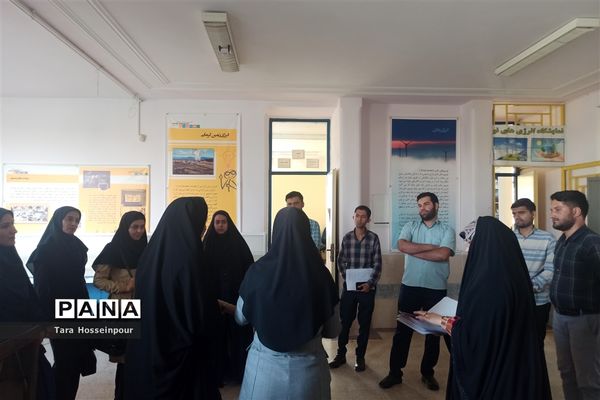 بازدید معلمان جوان ناحیه ۳ از پژوهش‌سرای اسدالله اسدی