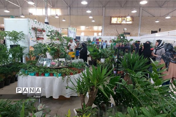 نمایشگاه گل و گیاه در تبریز