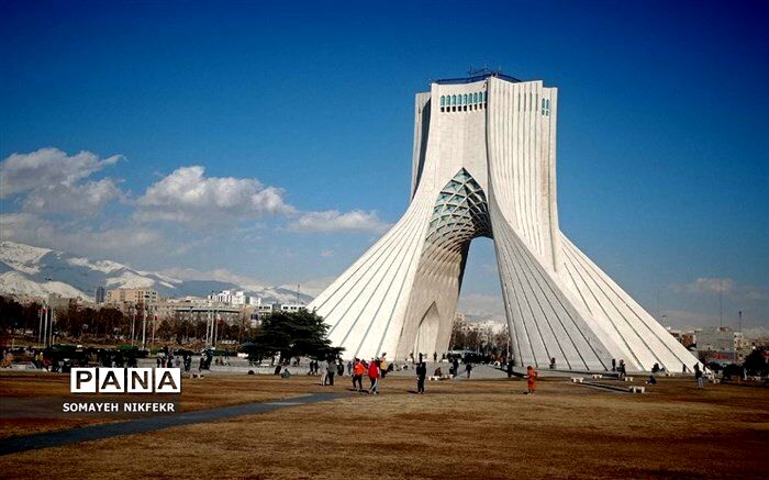 هوای تهران در وضعیت قابل قبول است