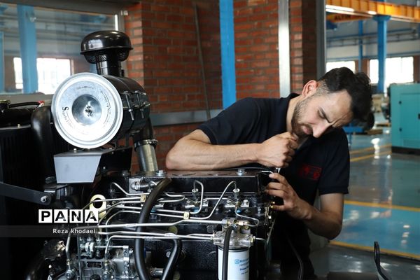 تور بازدید رسانه‌ای از کارخانه تراکتورسازی تبریز