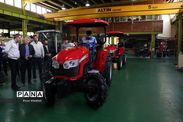 تور بازدید رسانه‌ای از کارخانه تراکتورسازی تبریز