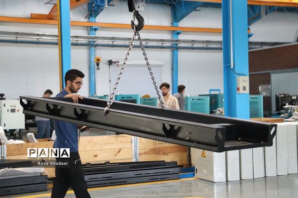 تور بازدید رسانه‌ای از کارخانه تراکتورسازی تبریز