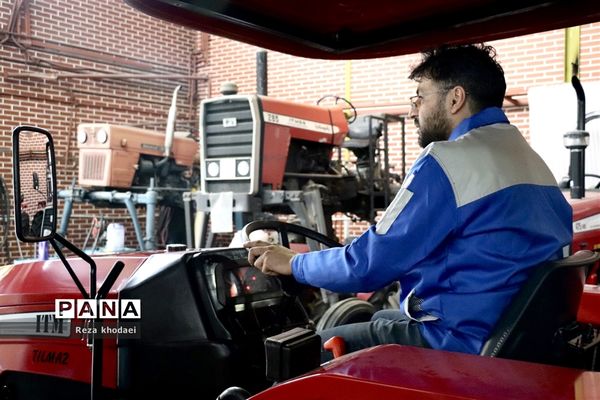 تور بازدید رسانه‌ای از کارخانه تراکتورسازی تبریز