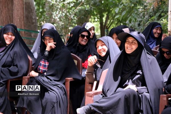 برگزاری کارگاه یک روزه «جذاب شو» در اردوگاه ملاصدرای قم