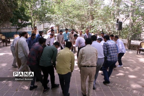 جلوه‌های آموزش بازی و خلاقیت در کارگاه جذاب‌سازی فعالیت‌های پرورشی