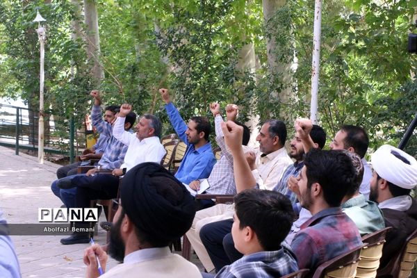 جلوه‌های آموزش بازی و خلاقیت در کارگاه جذاب‌سازی فعالیت‌های پرورشی