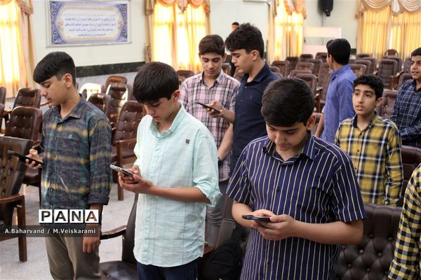 برگزاری اولین جلسه آمادگی گروه سرود آسمان