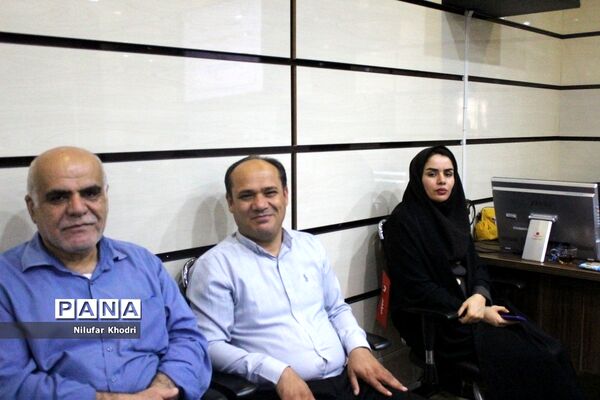 نشست مسئولان و کارشناسان سازمان دانش‌آموزی استان بوشهر