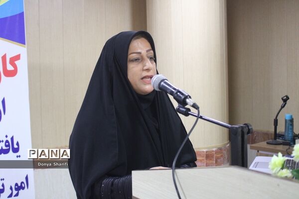 کارگاه آموزشی ارائه جدیدترین  یافته‌های تجربی در امور تربیتی، مشاوره و مراقبت در برابر آسیب‌های اجتماعی