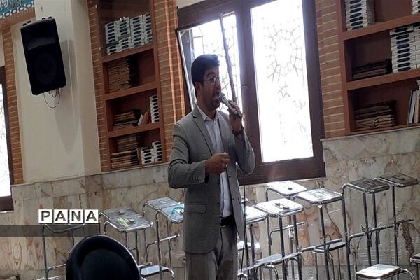 اعزام دانش‌آموزان دختر زیارت اولی استان اصفهان به مشهد مقدس