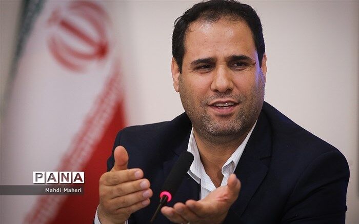 برنامه‌ریزی برای تعامل نخبگان جوان با معاونت‌ها و سازمان‌های وزارت آموزش و پرورش