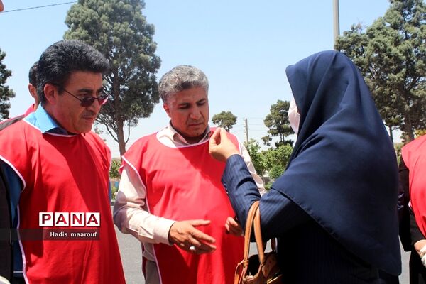 پویش‌ بی‌زباله و جمع‌آوری پسماند با هدف فرهنگ‌سازی در بهارستان 2
