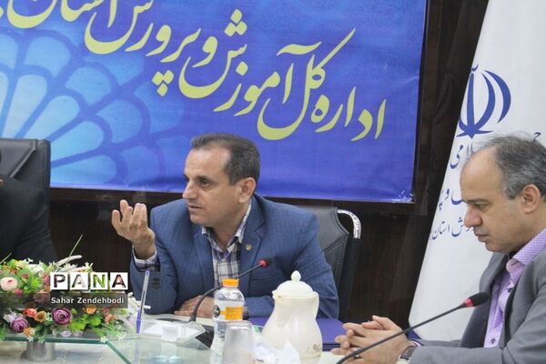 آیین تجلیل از مدال‌آوران المپیادهای علمی در بوشهر