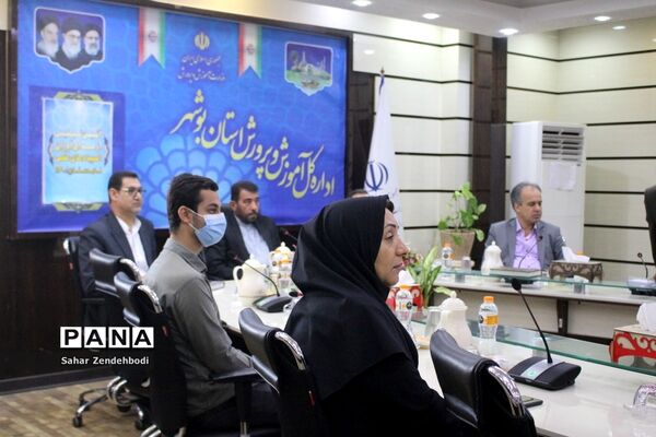 آیین تجلیل از مدال‌آوران المپیادهای علمی در بوشهر