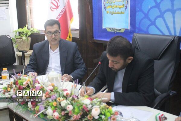 آیین تجلیل از مدال‌آوران المپیادهای علمی در بوشهر
