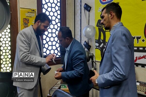 برپایی نمایشگاه صنایع‌ دستی در قرچک