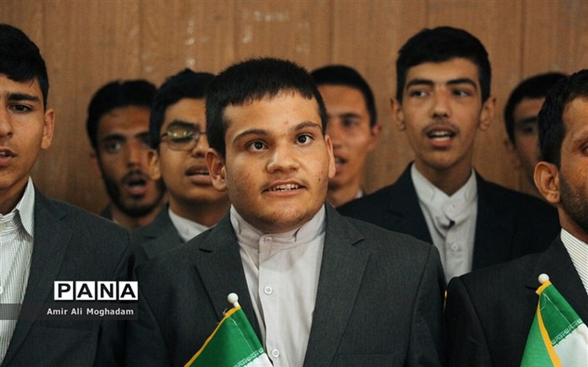 ملاحظات مربوط به دانش‌آموزان با نیازهای ویژه در برنامه ملی توانمندسازی معلمان بررسی می‌شود