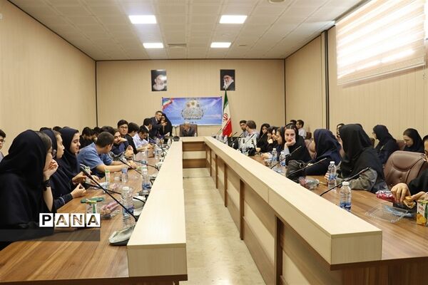 آیین تجلیل از مدال‌آوران المپیاد‌های علمی استان البرز