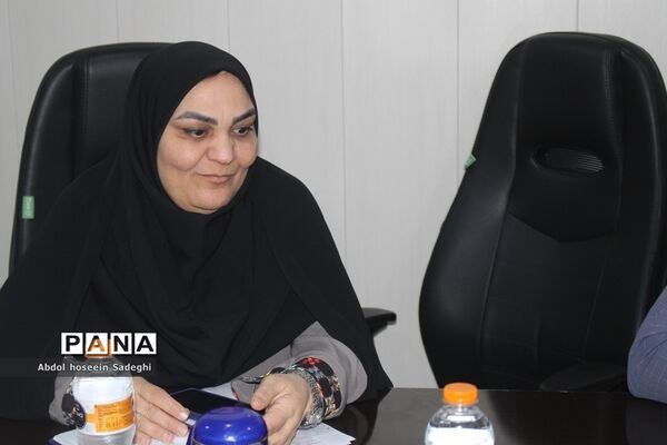 جلسه شورای نظارت بر مدارس بزرگسال استان بوشهر