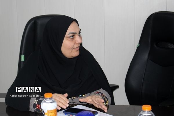 جلسه شورای نظارت بر مدارس بزرگسال استان بوشهر