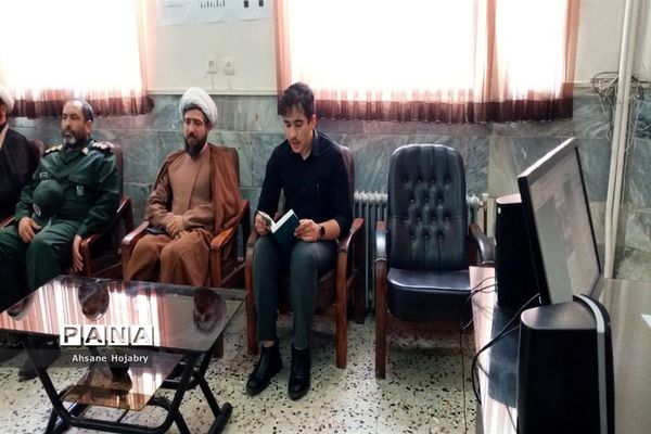 افتتاح پایگاه علمی شهید‌فهمیده دبیرستان امام خمینی کاشمر