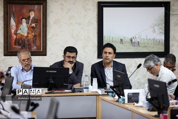 نشست تخصصی بررسی و تحلیل چالش‌های تحصیلی دانش‌آموزان اتباع خارجی در ایران