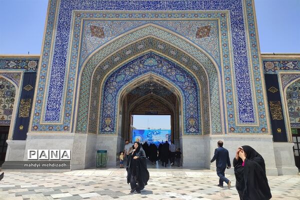 حال‌و‌هوای حرم ضامن آهو در سالروز شهادت جوادالائمه امام محمد‌تقی(ع)