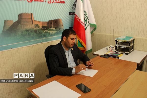 جلسه نشست اعضای مجلس دانش‌آموزی استان لرستان