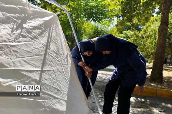 برگزاری کلاس‌های آموزشی هلال احمر در صفادشت