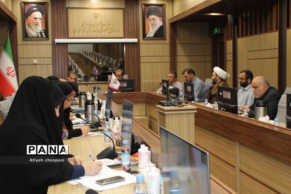 جلسه هماهنگی کنگره شهدای دانش‌آموز و فرهنگی شهر تهران