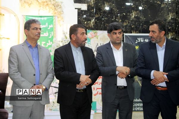 تجلیل از مربیان پرورشی‌، مشاوران‌، مراقبان سلامت و دبیران ورزش شهرستان بوشهر