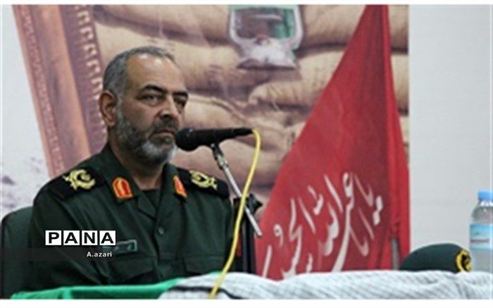 شهدا می‌توانند تا چهل نفر یا چهل گروه را شفاعت کنند