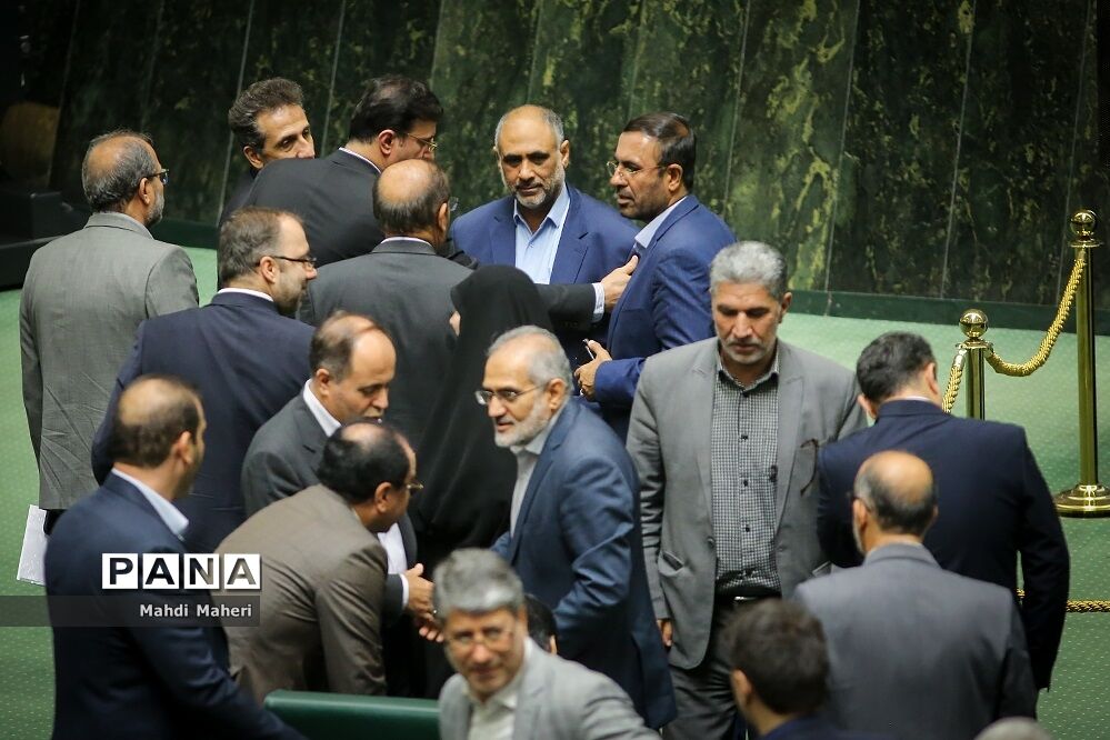 رای اعتماد مجلس به وزیر پیشنهادی جهاد کشاورزی